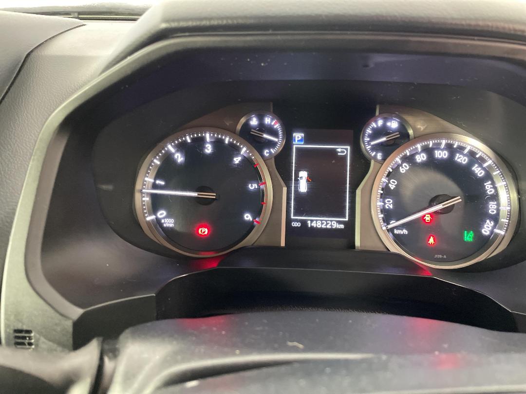 Photo '21' of Toyota Landcruiser Prado