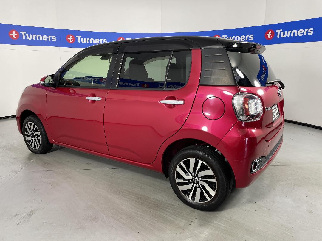 Photo '5' of Toyota Passo