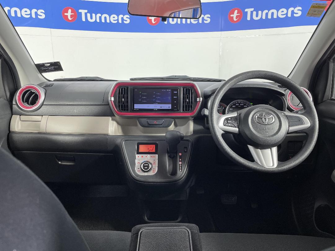 Photo '17' of Toyota Passo