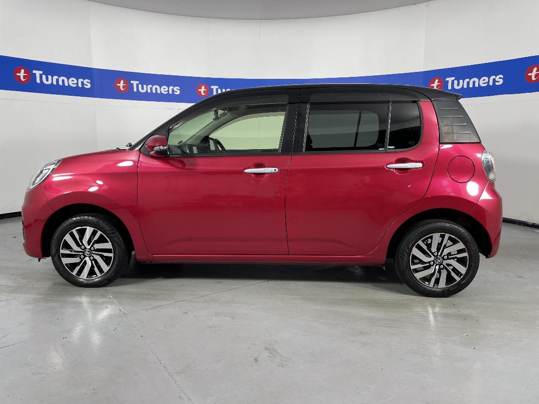 Photo '24' of Toyota Passo