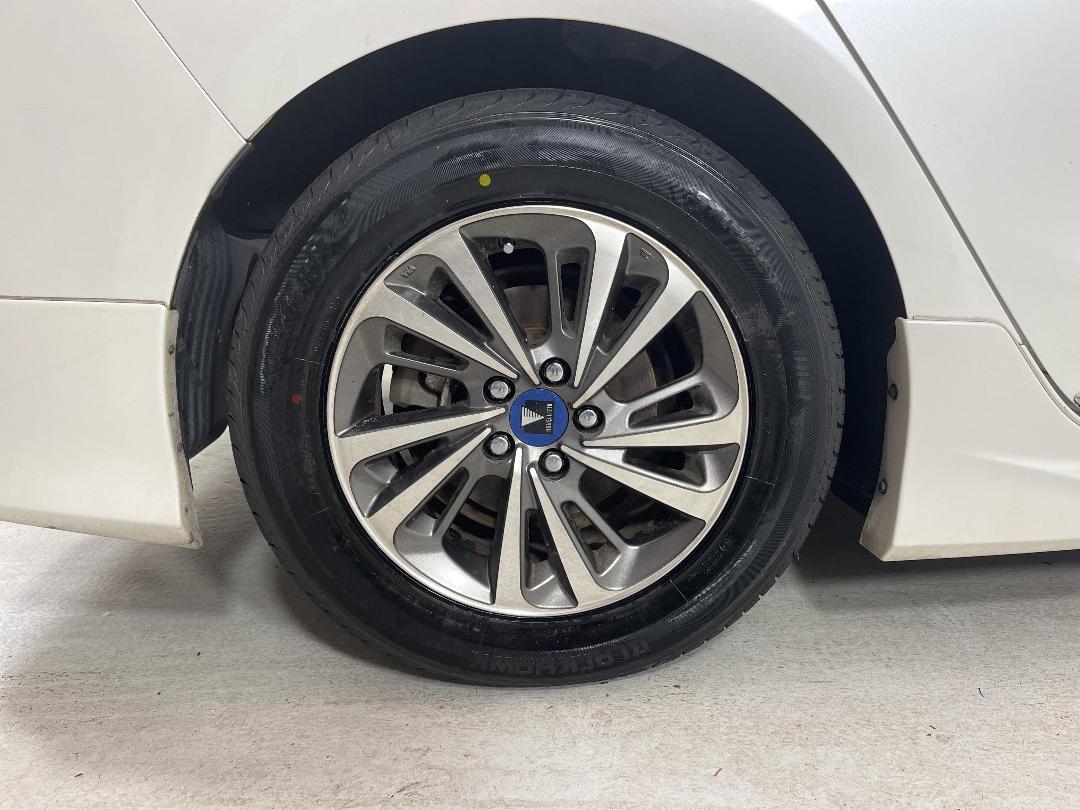 Photo '12' of Toyota Prius Photo '12' of Toyota Prius