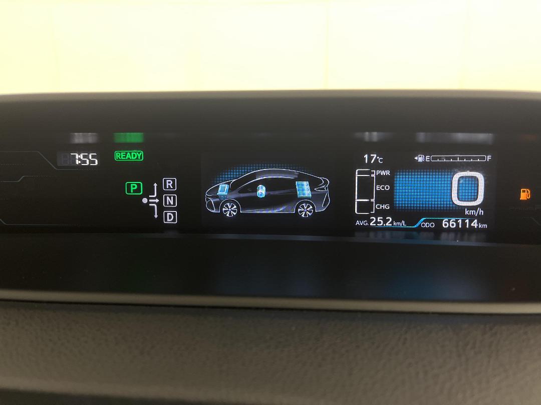 Photo '21' of Toyota Prius Photo '21' of Toyota Prius