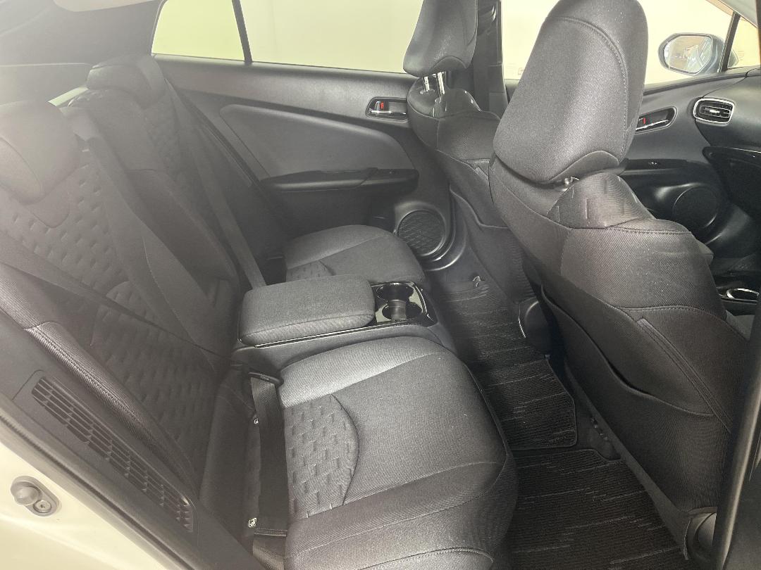 Photo '20' of Toyota Prius Photo '20' of Toyota Prius