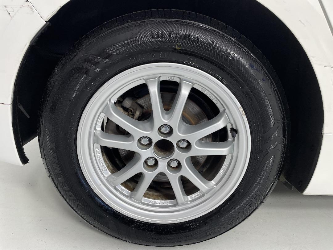 Photo '12' of Toyota Prius Photo '12' of Toyota Prius