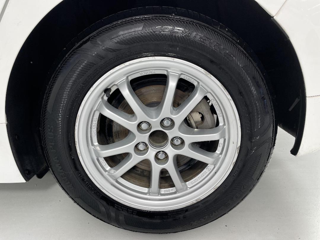 Photo '11' of Toyota Prius Photo '11' of Toyota Prius