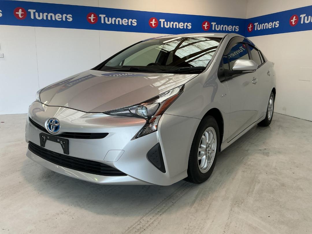 Photo '4' of Toyota Prius