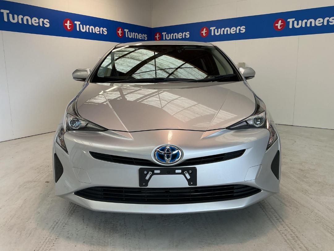 Photo '2' of Toyota Prius