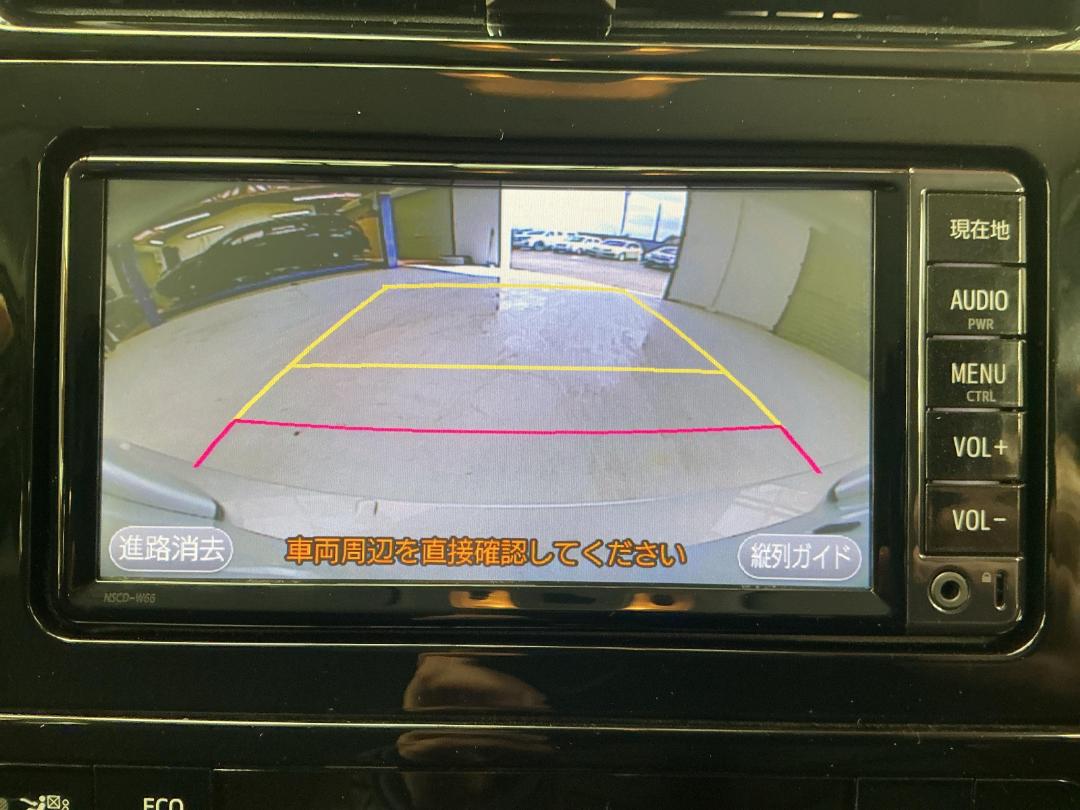 Photo '25' of Toyota Prius