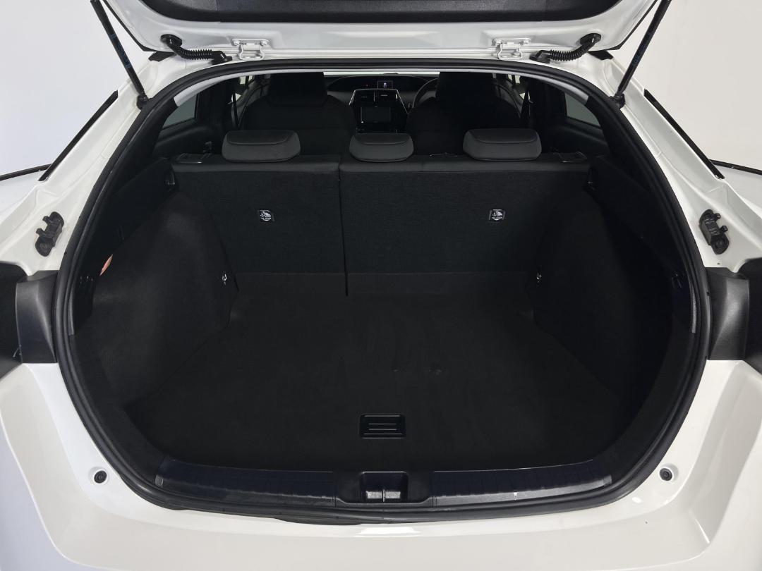 Photo '14' of Toyota Prius Photo '14' of Toyota Prius