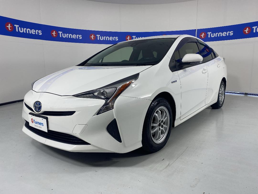 Photo '4' of Toyota Prius