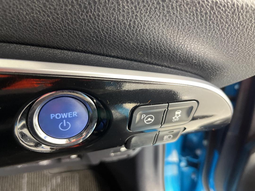 Photo '27' of Toyota Prius Photo '27' of Toyota Prius