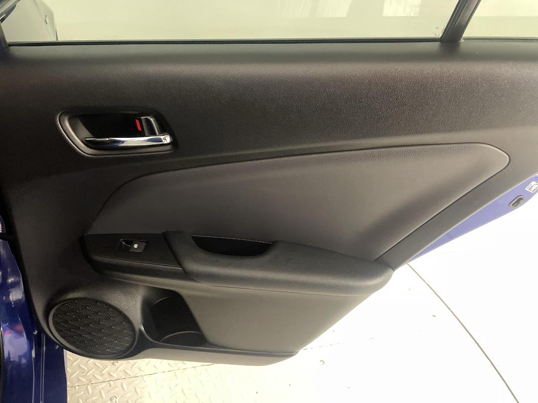 Photo '19' of Toyota Prius Photo '19' of Toyota Prius