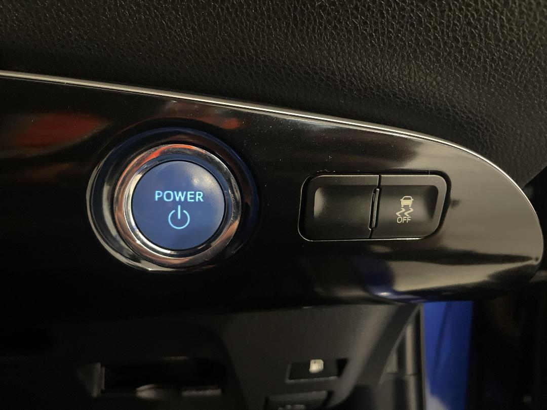 Photo '25' of Toyota Prius Photo '25' of Toyota Prius