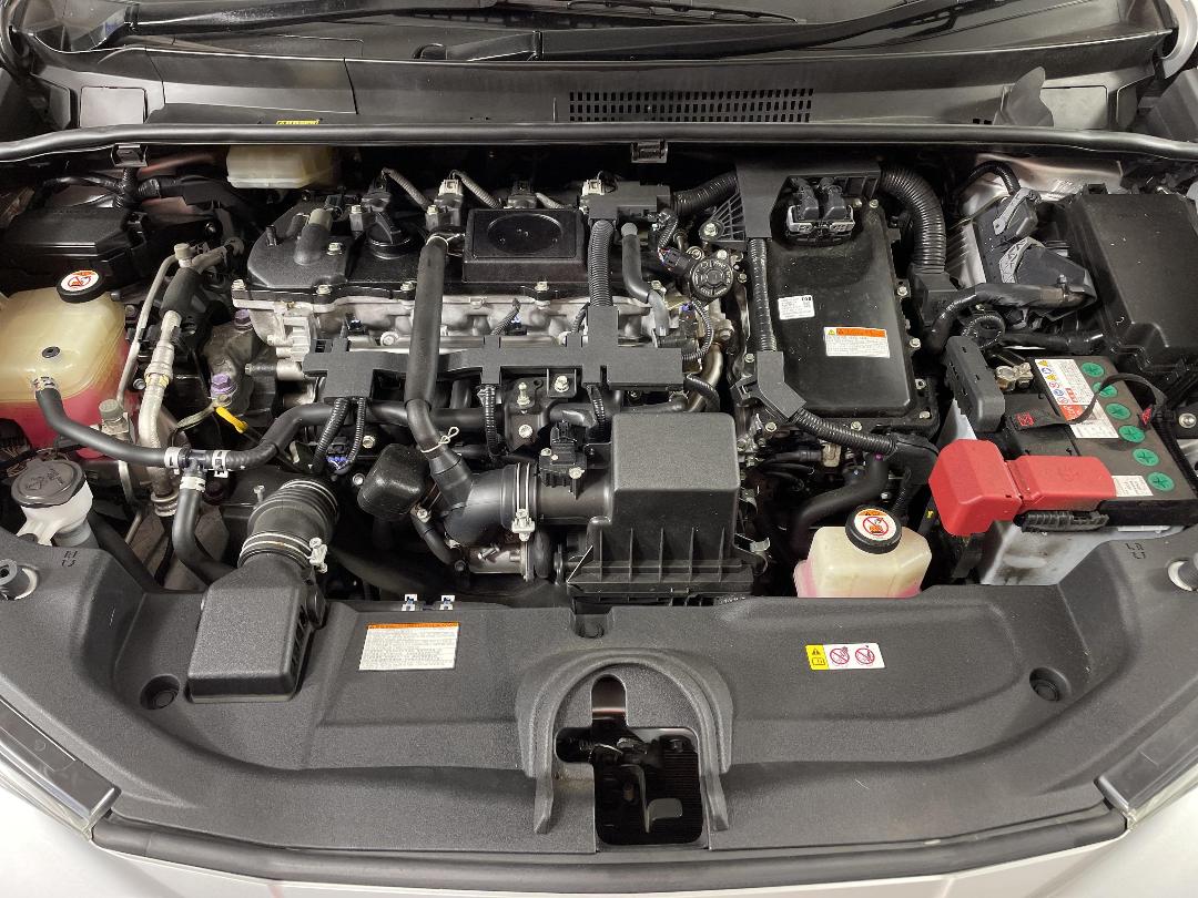 Photo '13' of Toyota Prius