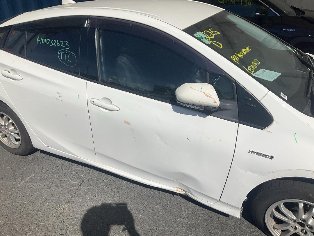 Photo '3' of Toyota Prius Hybrid