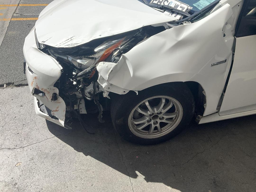 Photo '7' of Toyota Prius Hybrid