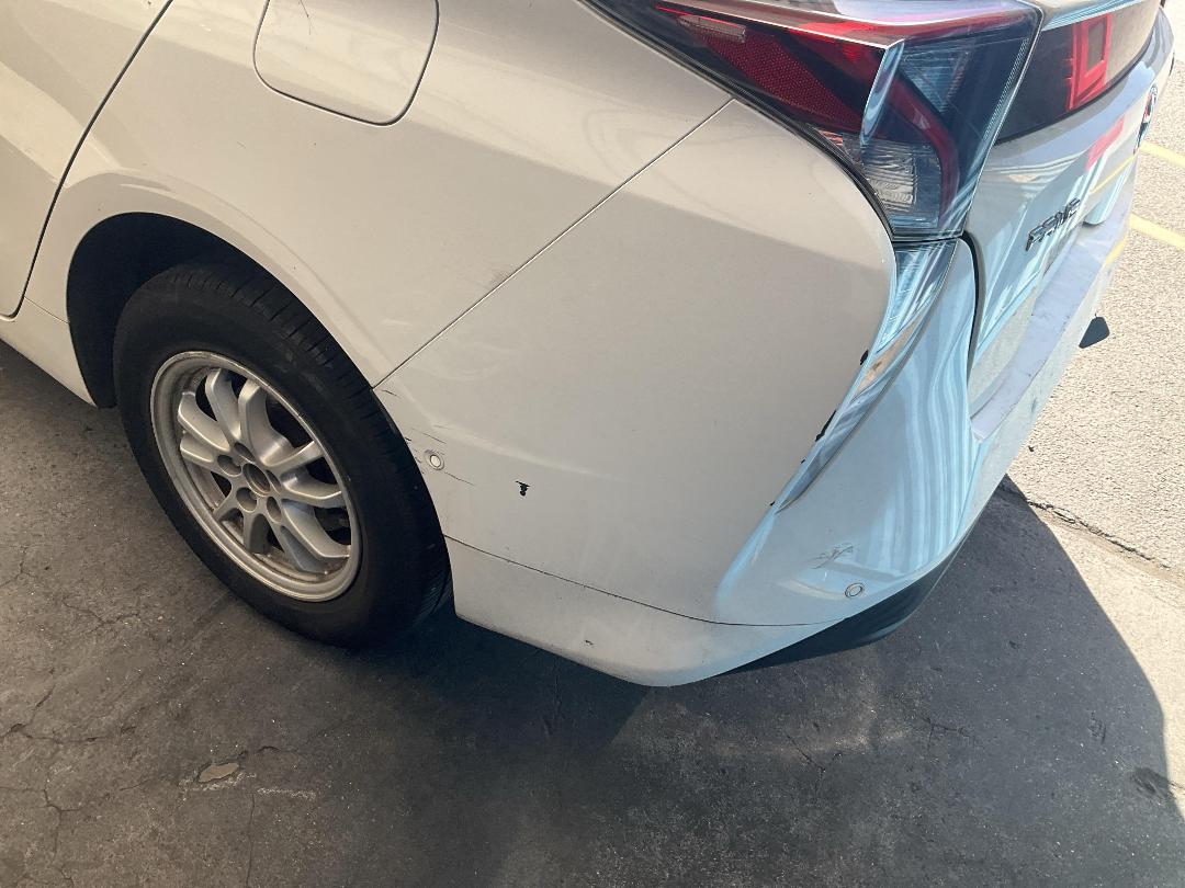 Photo '13' of Toyota Prius Hybrid