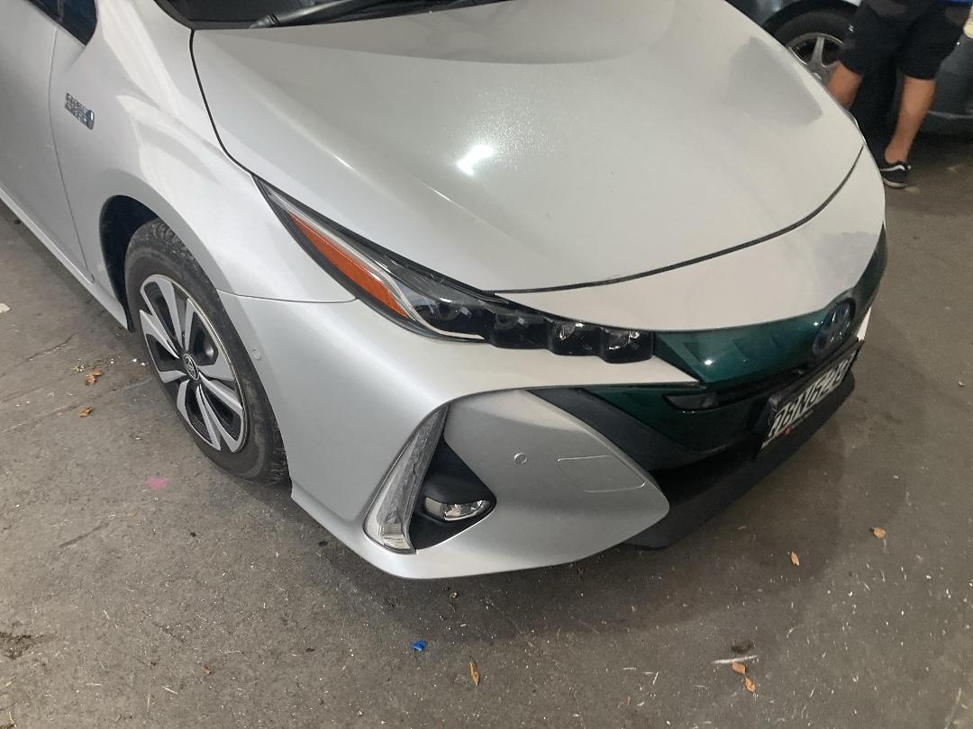 Photo '4' of Toyota Prius