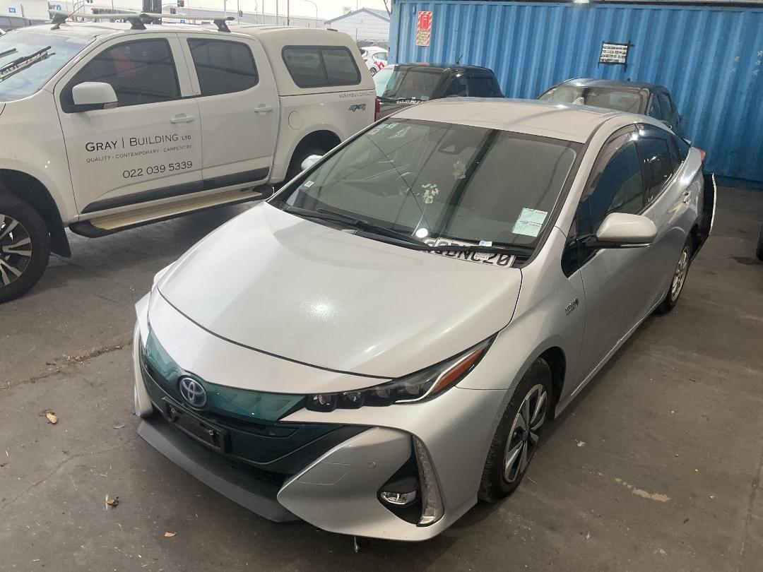 Photo '6' of Toyota Prius