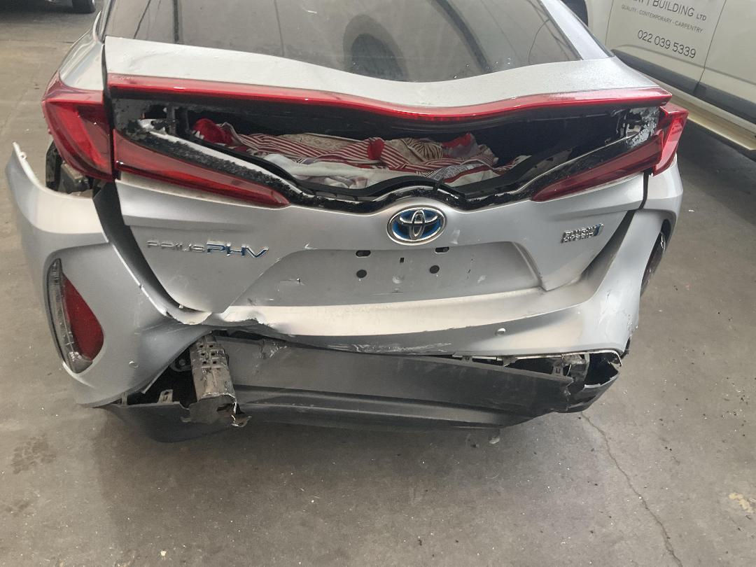 Photo '12' of Toyota Prius