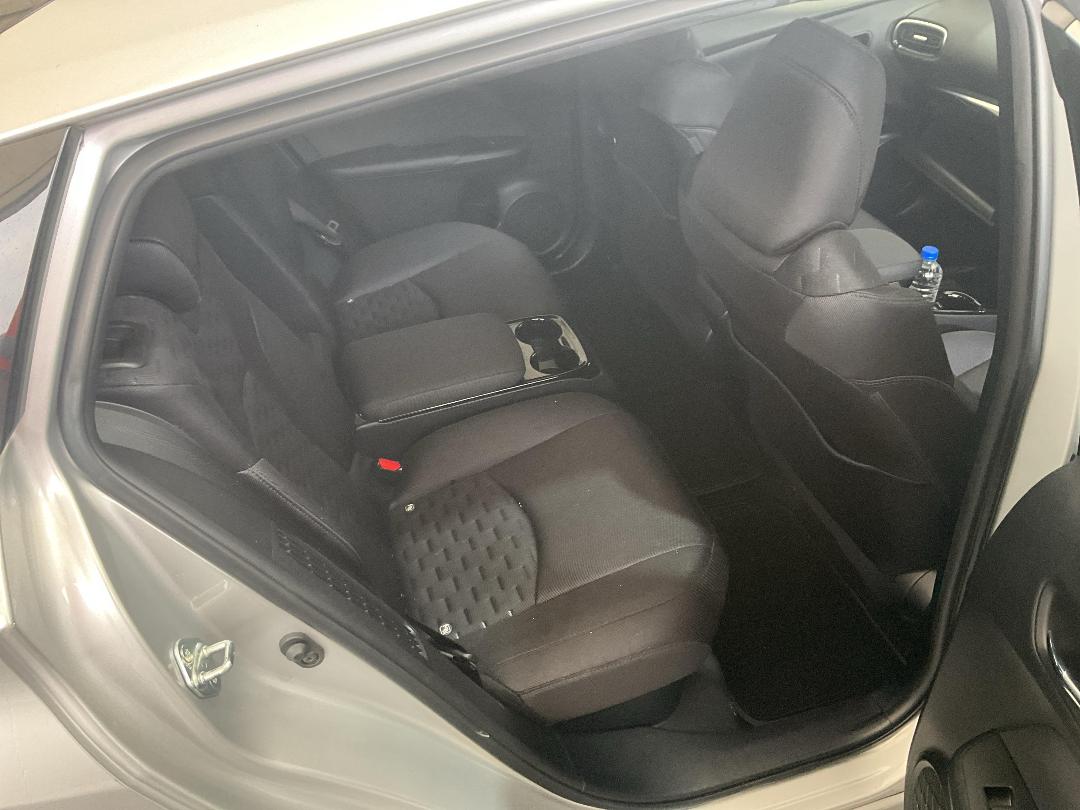 Photo '23' of Toyota Prius