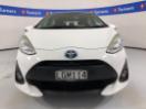 Thumbnail '2' of Toyota Prius C