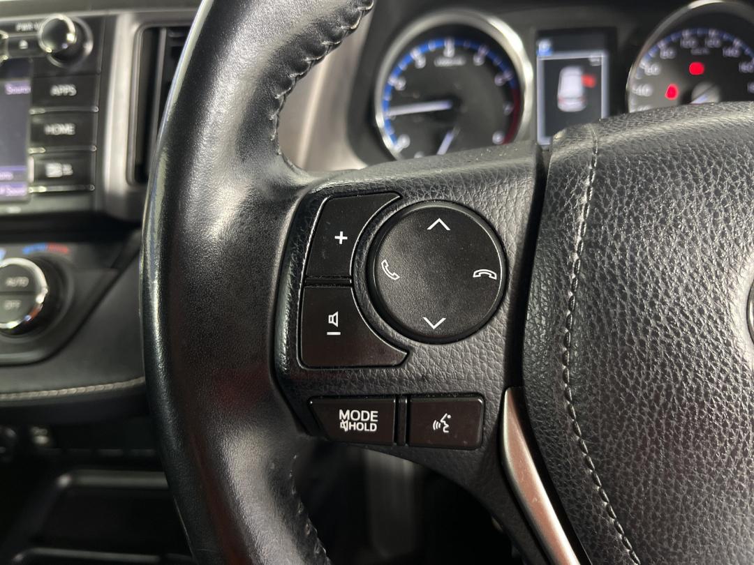 Photo '24' of Toyota Rav4