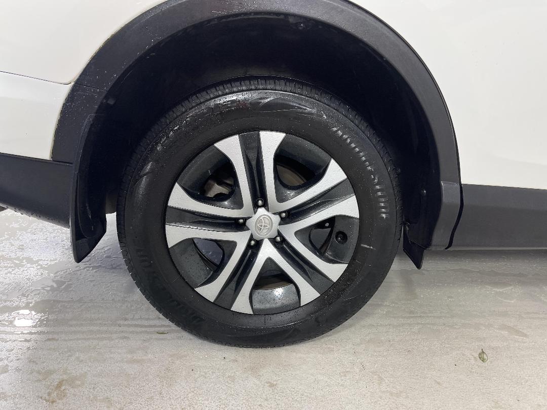 Photo '12' of Toyota Rav4 Photo '12' of Toyota Rav4