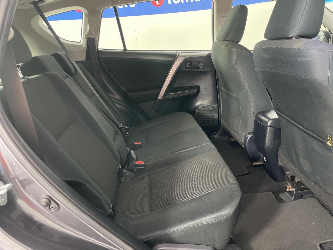 Photo '20' of Toyota Rav4