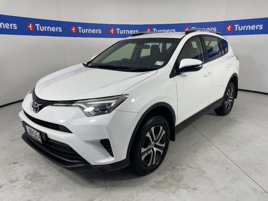 Photo '4' of Toyota Rav4