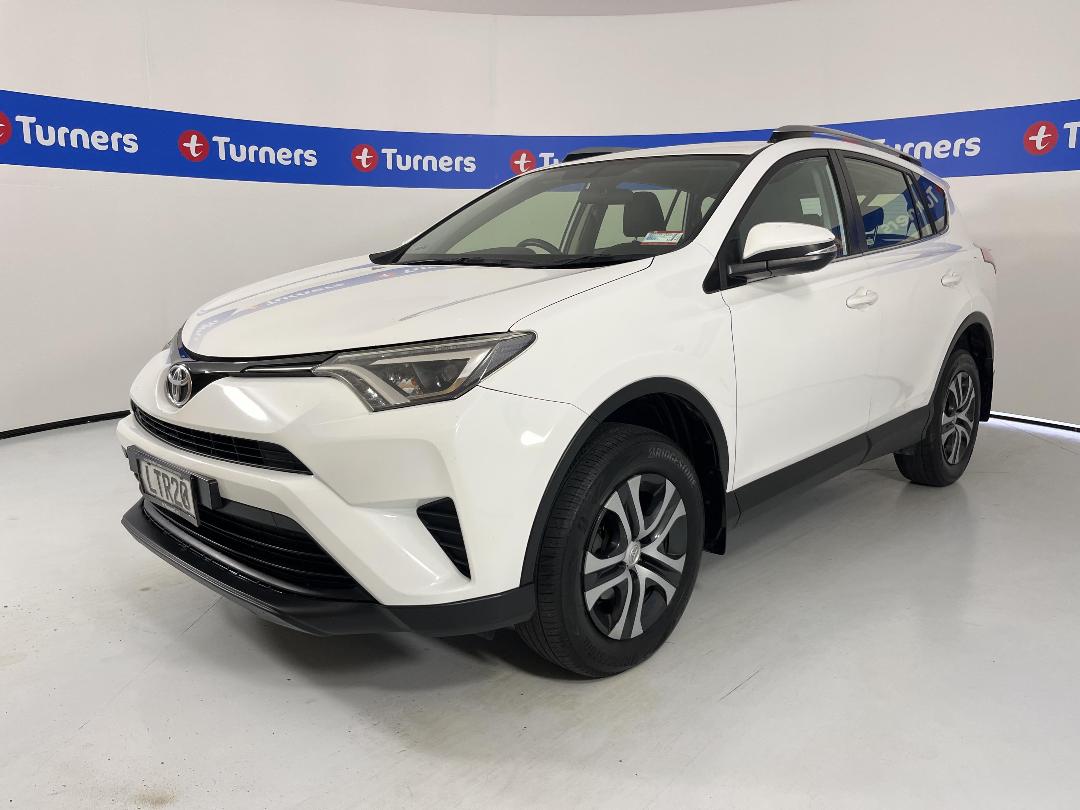 Photo '4' of Toyota Rav4