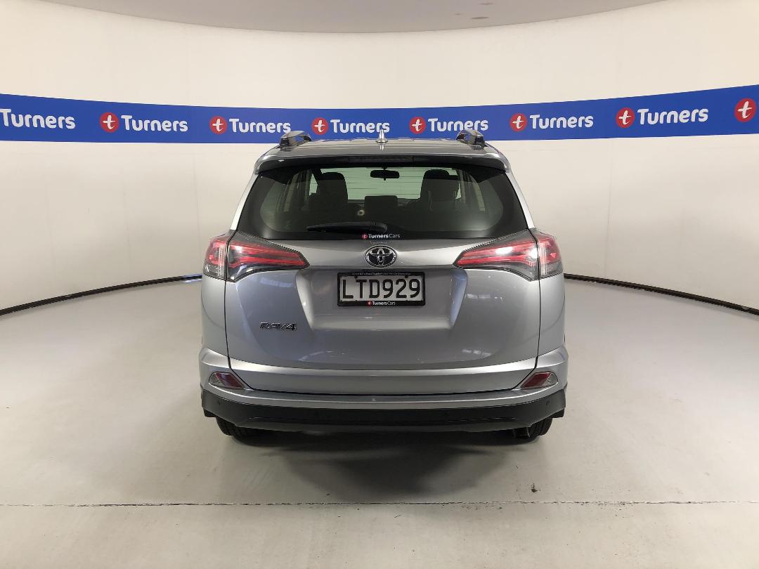 Photo '6' of Toyota Rav4 Photo '6' of Toyota Rav4