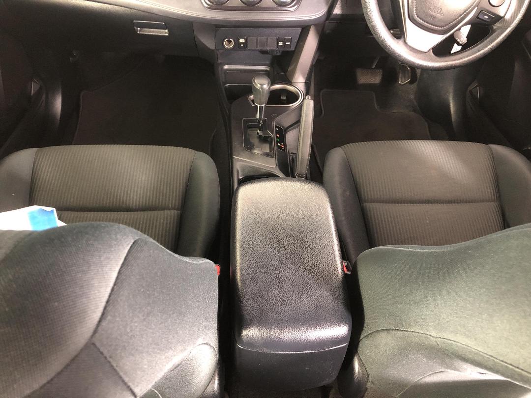 Photo '18' of Toyota Rav4 Photo '18' of Toyota Rav4