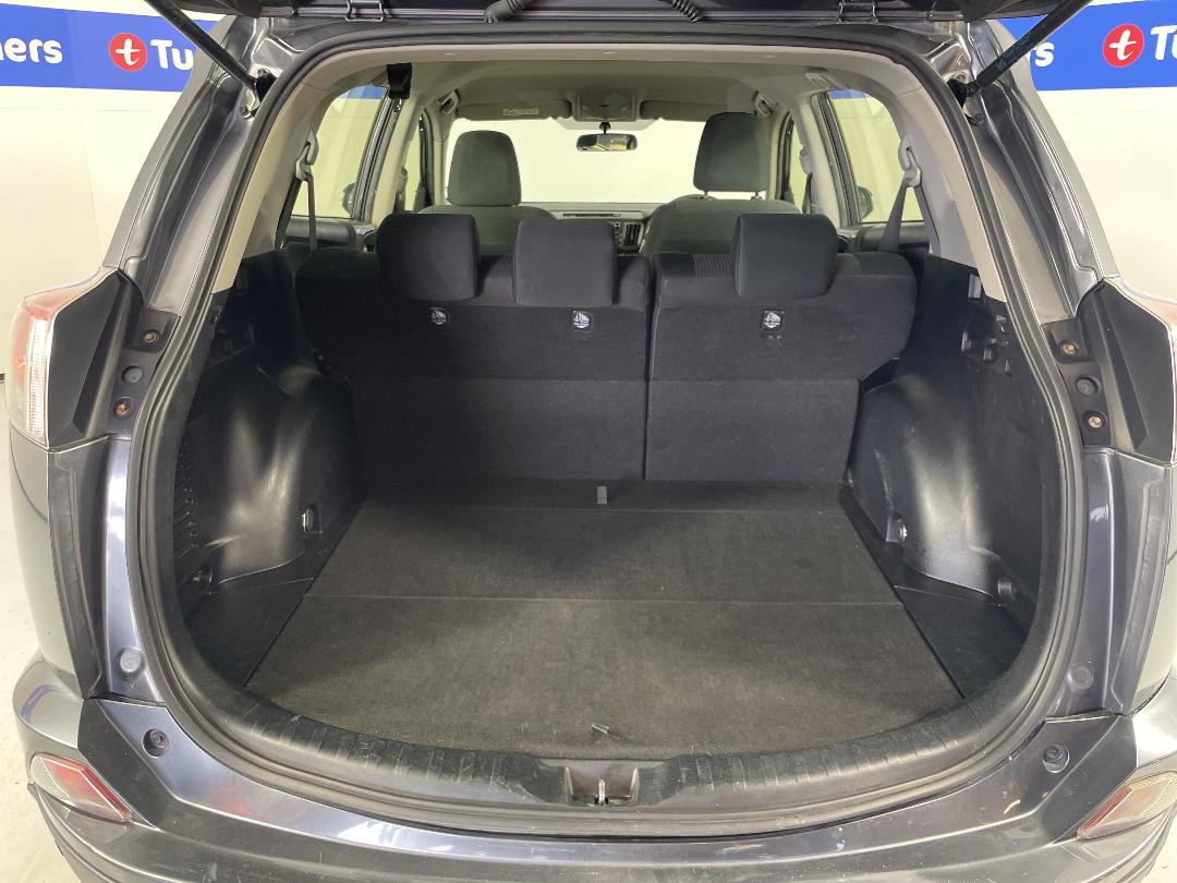 Photo '14' of Toyota Rav4 Photo '14' of Toyota Rav4