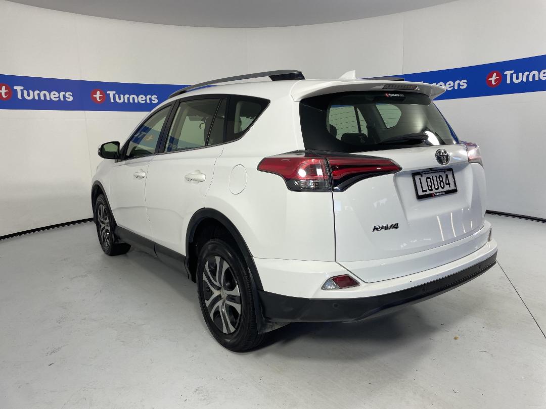 Photo '5' of Toyota Rav4