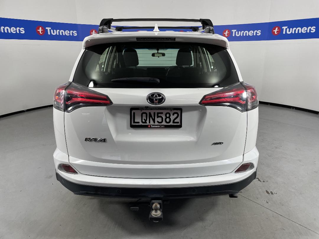 Photo '6' of Toyota Rav4 Photo '6' of Toyota Rav4