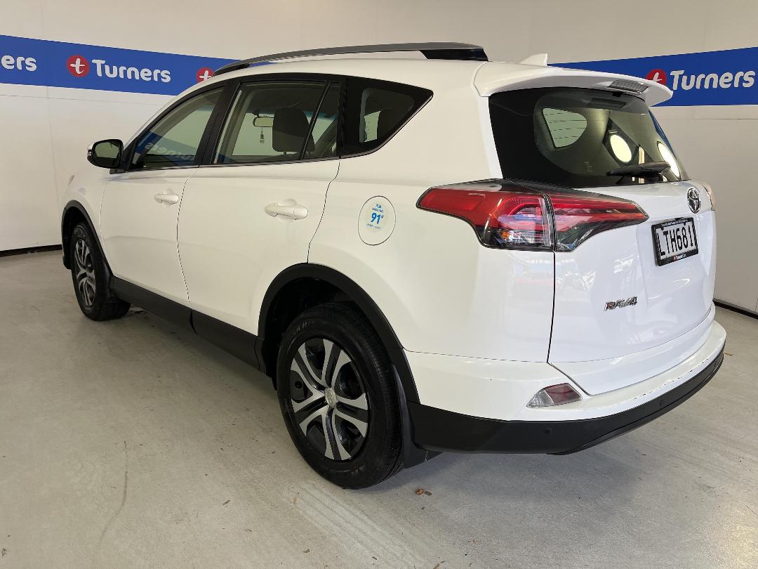 Photo '5' of Toyota Rav4