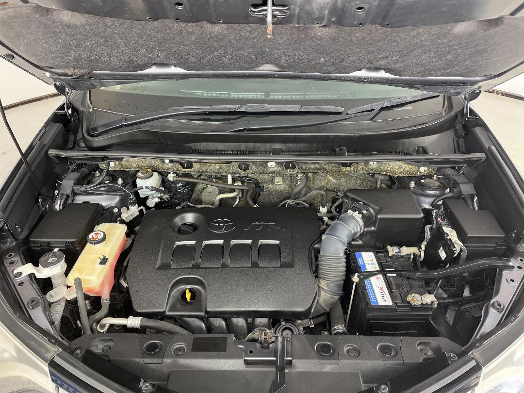 Photo '13' of Toyota Rav4 Photo '13' of Toyota Rav4