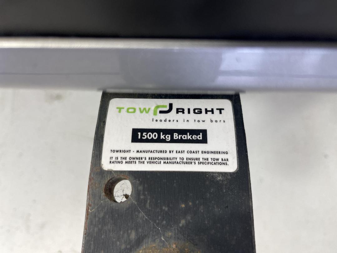 Photo '32' of Toyota Rav4