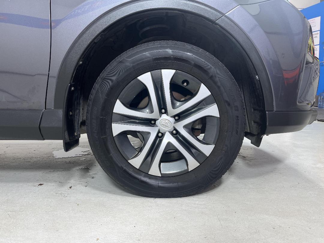 Photo '9' of Toyota Rav4