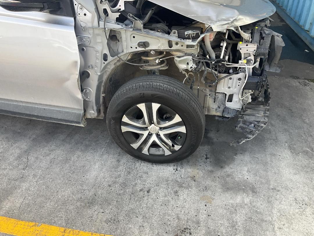 Photo '2' of Toyota Rav4 GX SUV