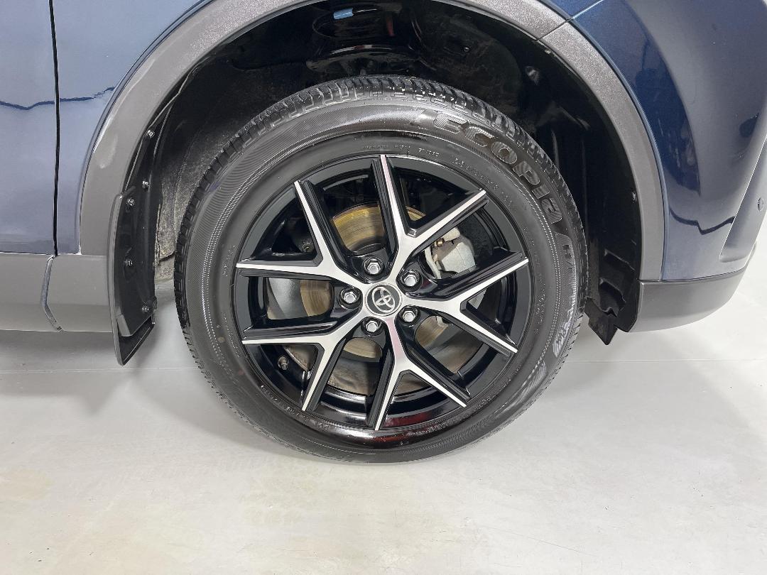 Photo '9' of Toyota Rav4 Photo '9' of Toyota Rav4