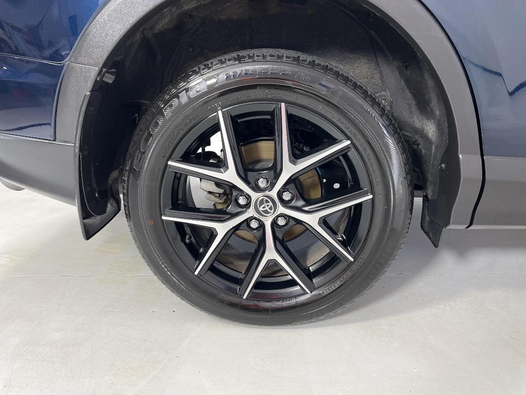 Photo '12' of Toyota Rav4 Photo '12' of Toyota Rav4