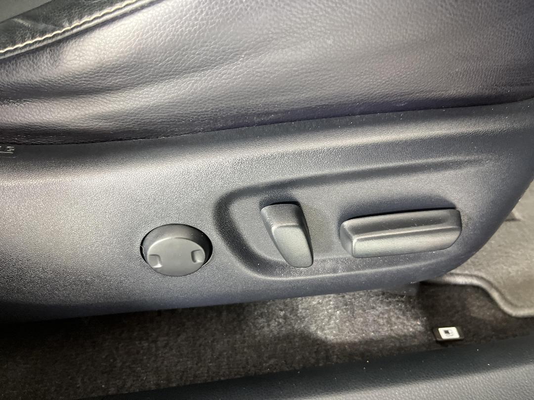 Photo '32' of Toyota Rav4 Photo '32' of Toyota Rav4