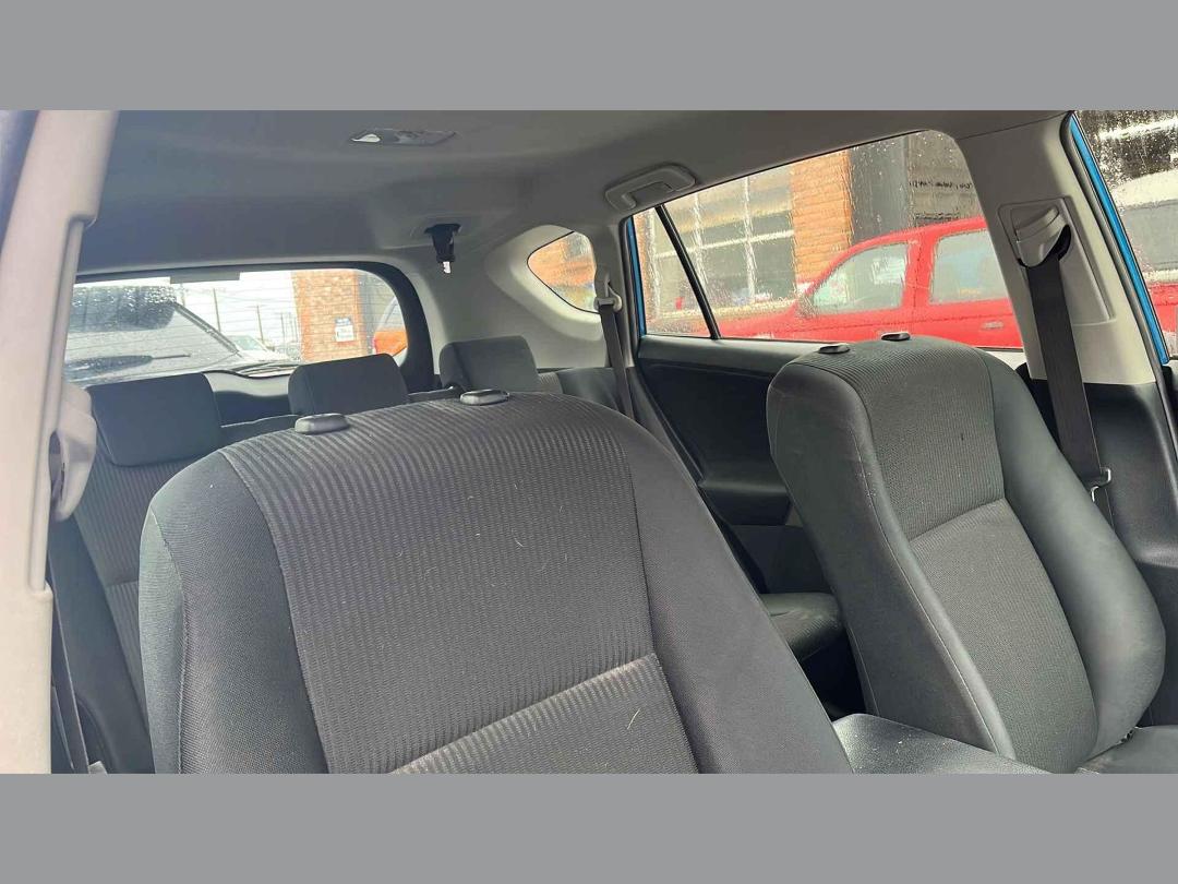 Photo '8' of Toyota Rav4 GX SUV