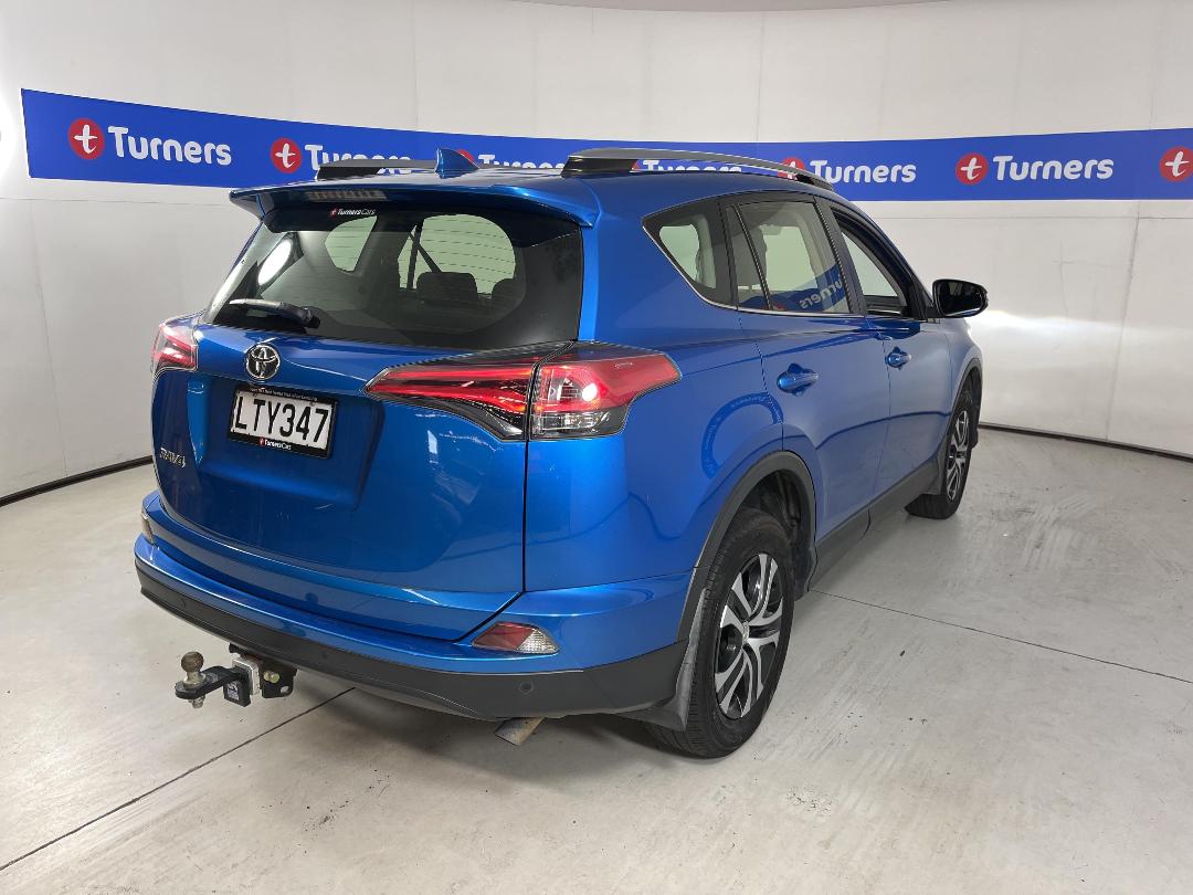 Photo '7' of Toyota Rav4