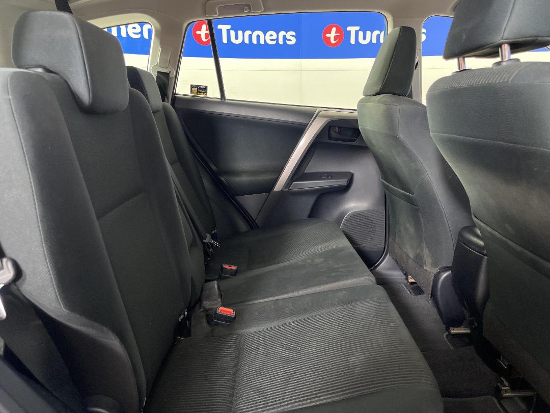 Photo '20' of Toyota Rav4