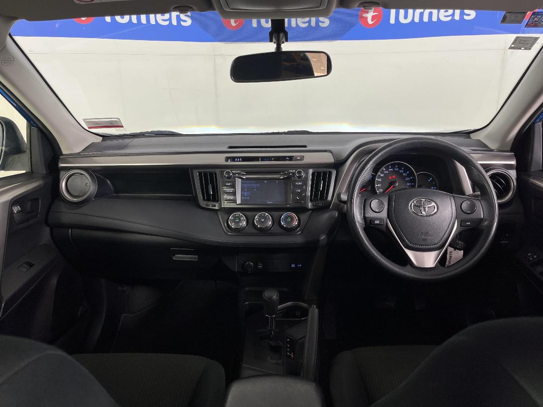 Photo '17' of Toyota Rav4