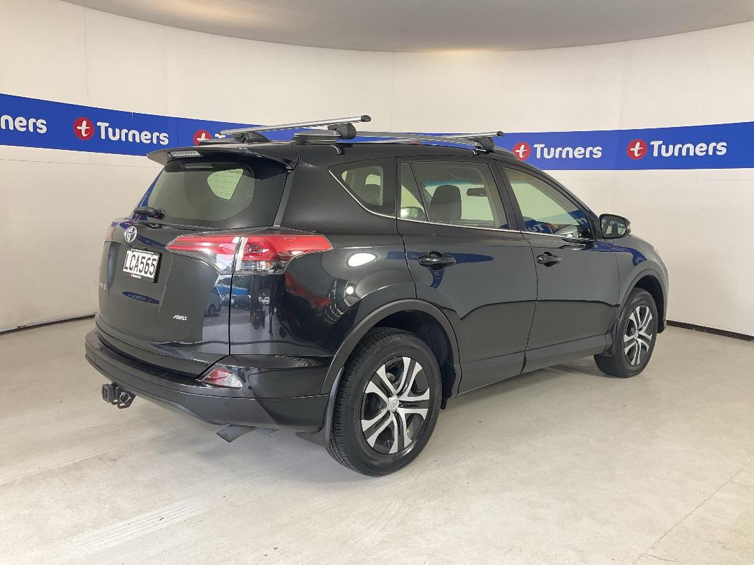 Photo '7' of Toyota Rav4