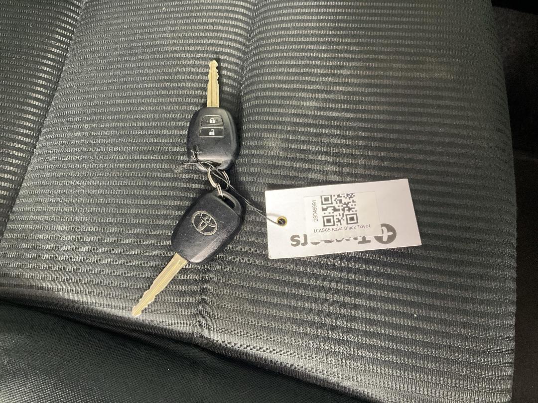 Photo '22' of Toyota Rav4